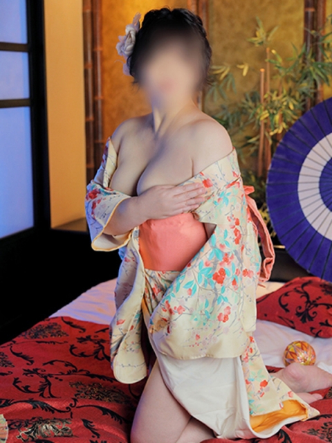 北九州・熟女専門処・紫蘭マダム 日花里(ひかり)