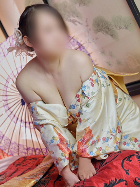北九州・熟女専門処・紫蘭マダム 莉央（りお）