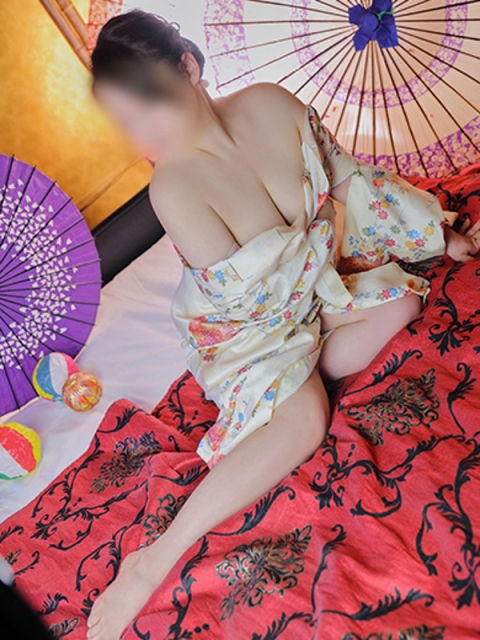 北九州・熟女専門処・紫蘭マダム 莉央（りお）