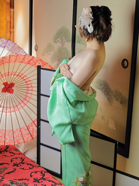 北九州・熟女専門処・紫蘭マダム 七瀬（ななせ）