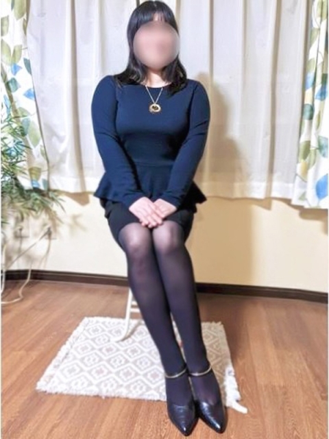 北九州・熟女専門処・紫蘭マダム 由紀恵(ゆきえ)